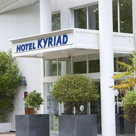 Hotel Cyan - Roissy Parc Des Expositions