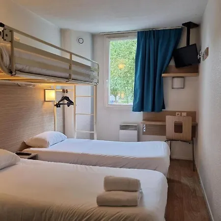 Hotel Cyan - Roissy Parc Des Expositions 2*
